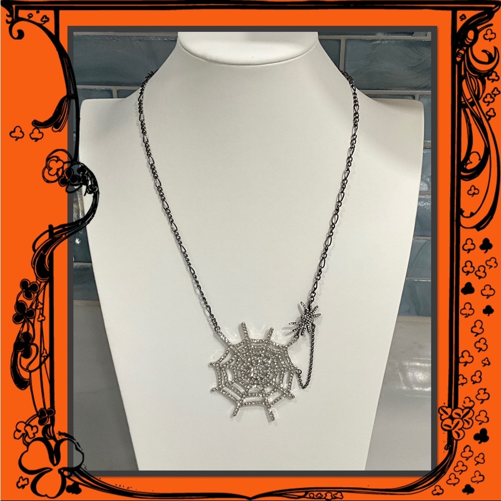 Betsey Johnson Crystal Spider Web Necklace NWT